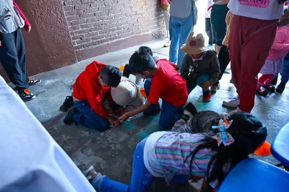 SMDIF Huixquilucan realizó actividad 'Jugando cambiamos nuestro mundo' para fortalecer valores
