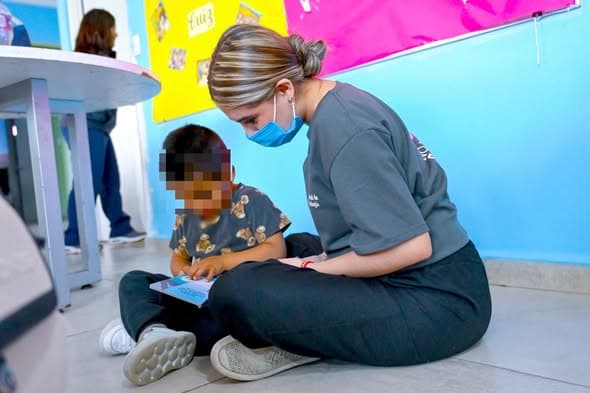 Voluntariado de Colegio Irlandés y Anáhuac visita Albergue Temporal Infantil RENACER