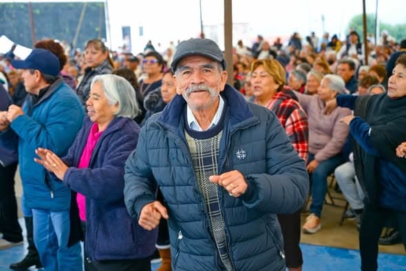 DIF Huixquilucan celebra el Día de las Personas Adultas Mayores con convivencia y reconocimientos