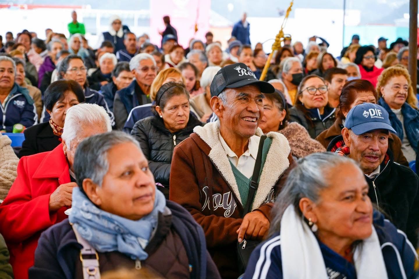 DIF Huixquilucan celebra el Día de las Personas Adultas Mayores con convivencia y reconocimientos