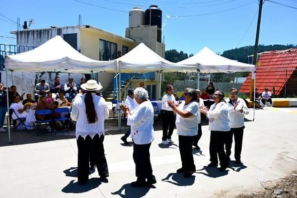 Clubes de Adulto Mayor de El Guarda y La Glorieta celebran jornada de convivencia