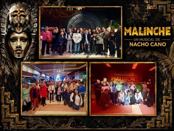 Jovencitas del CAS Santa María disfrutan de la obra Malinche the Musical