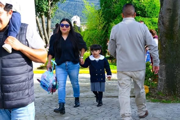 Inicio del ciclo escolar en el Jardín de Niños Santa Renata