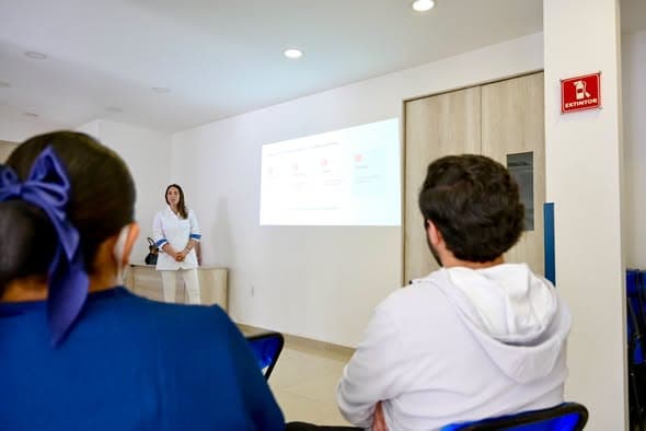 SMDIF Huixquilucan realiza conferencia sobre prevención de la diabetes